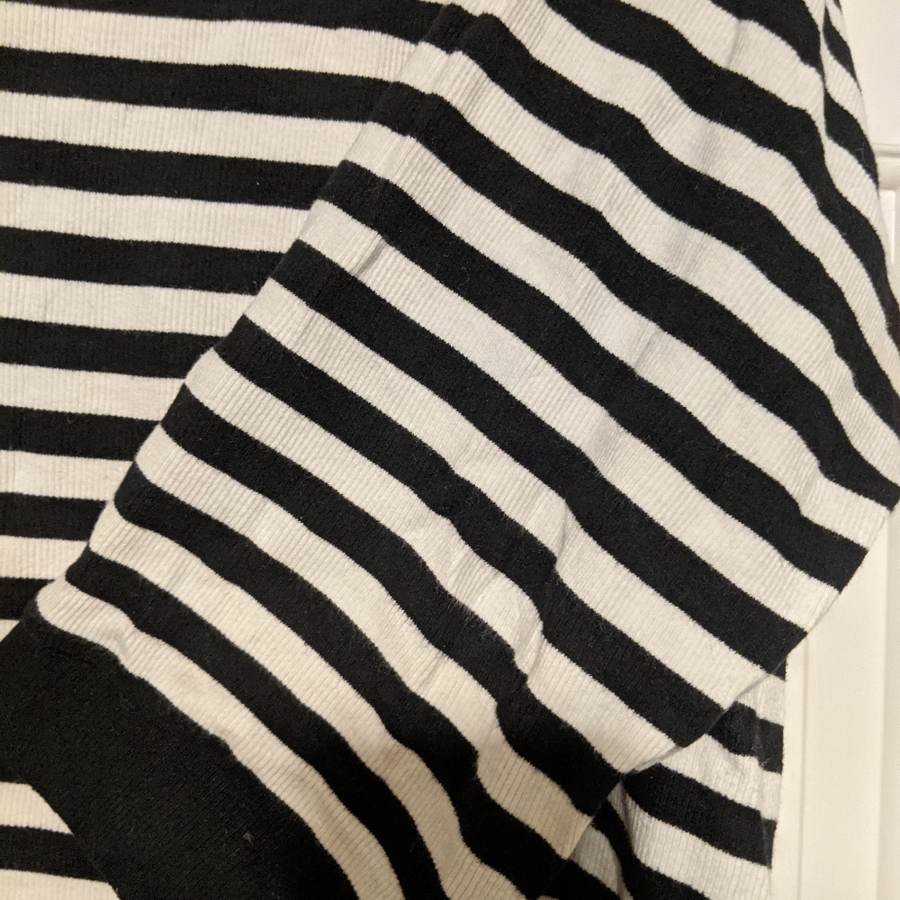 Torrid Plus 5x Top - Picture 3 of 4